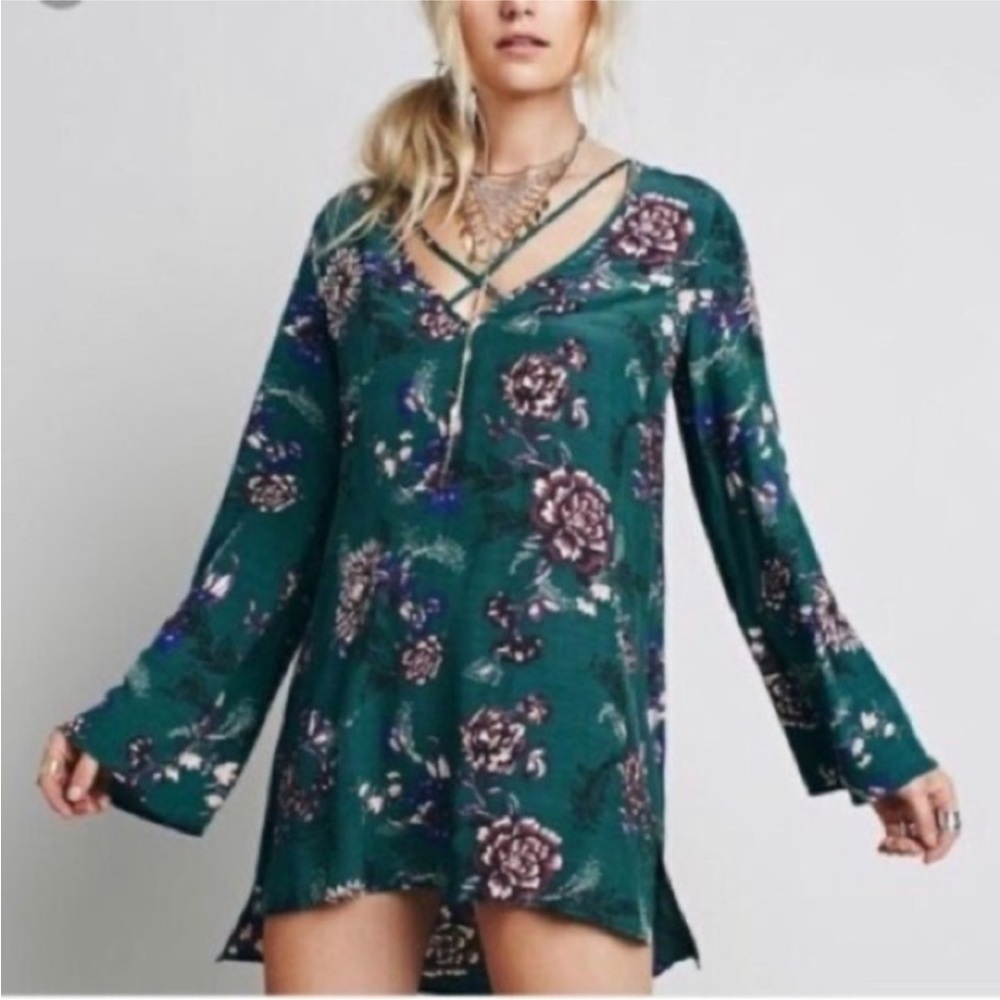 3 for $50🎉Free people boho floral tunic dress